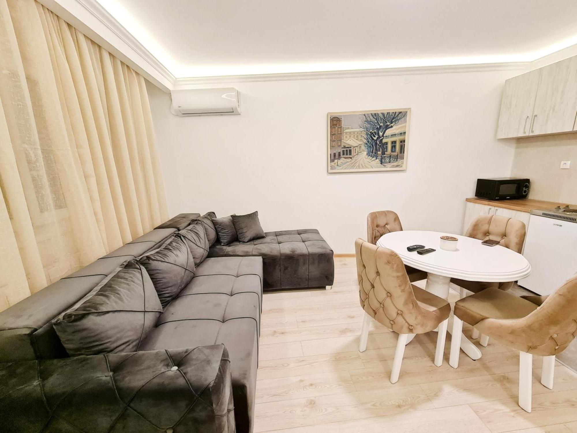 Modern Central Apartments Renovated Belgrade Extérieur photo